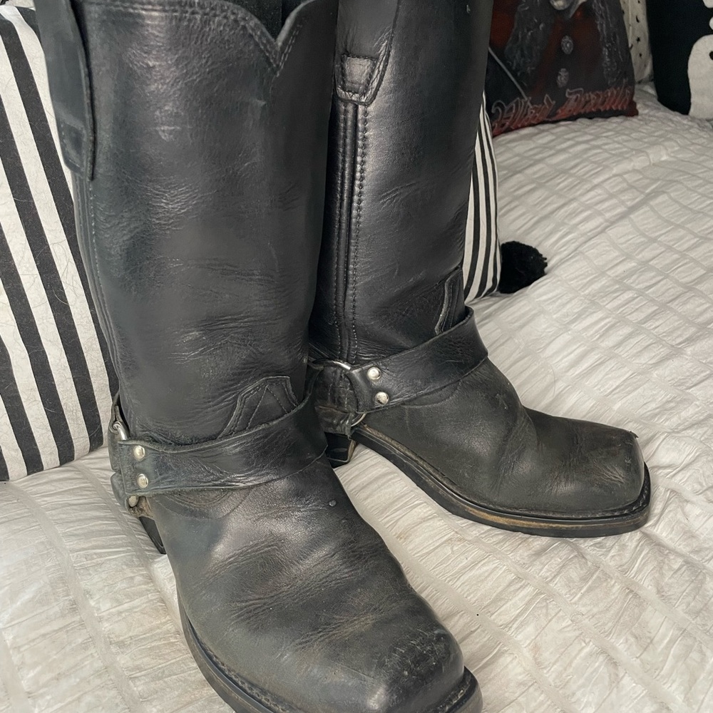 Durango® Women's Harness Western Boot